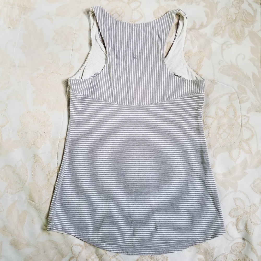Lululemon Striped Sports Tank Top sz Small - Picture 2 of 6